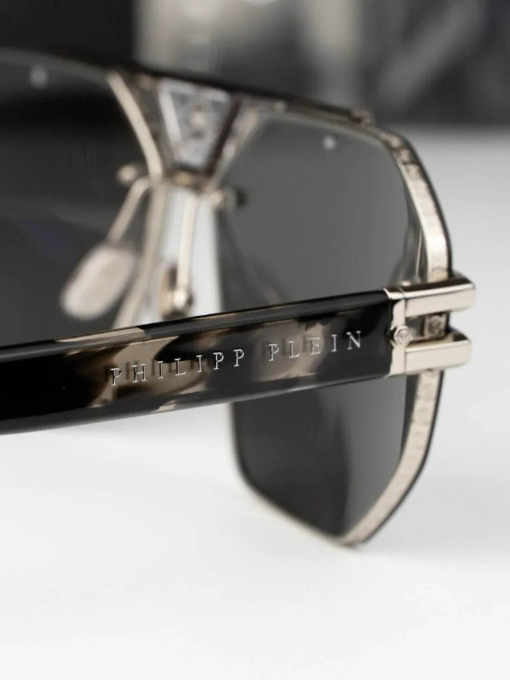 Philipp Plein Men Sunglasses Palladium Grey Silver Mirror Pilot SPP077V 523X NEW